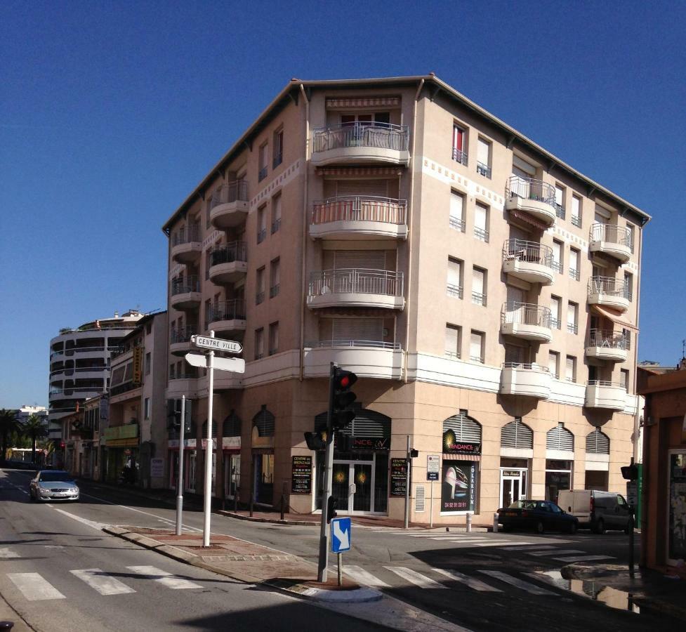 Palais Alexandra Daire Antibes Dış mekan fotoğraf