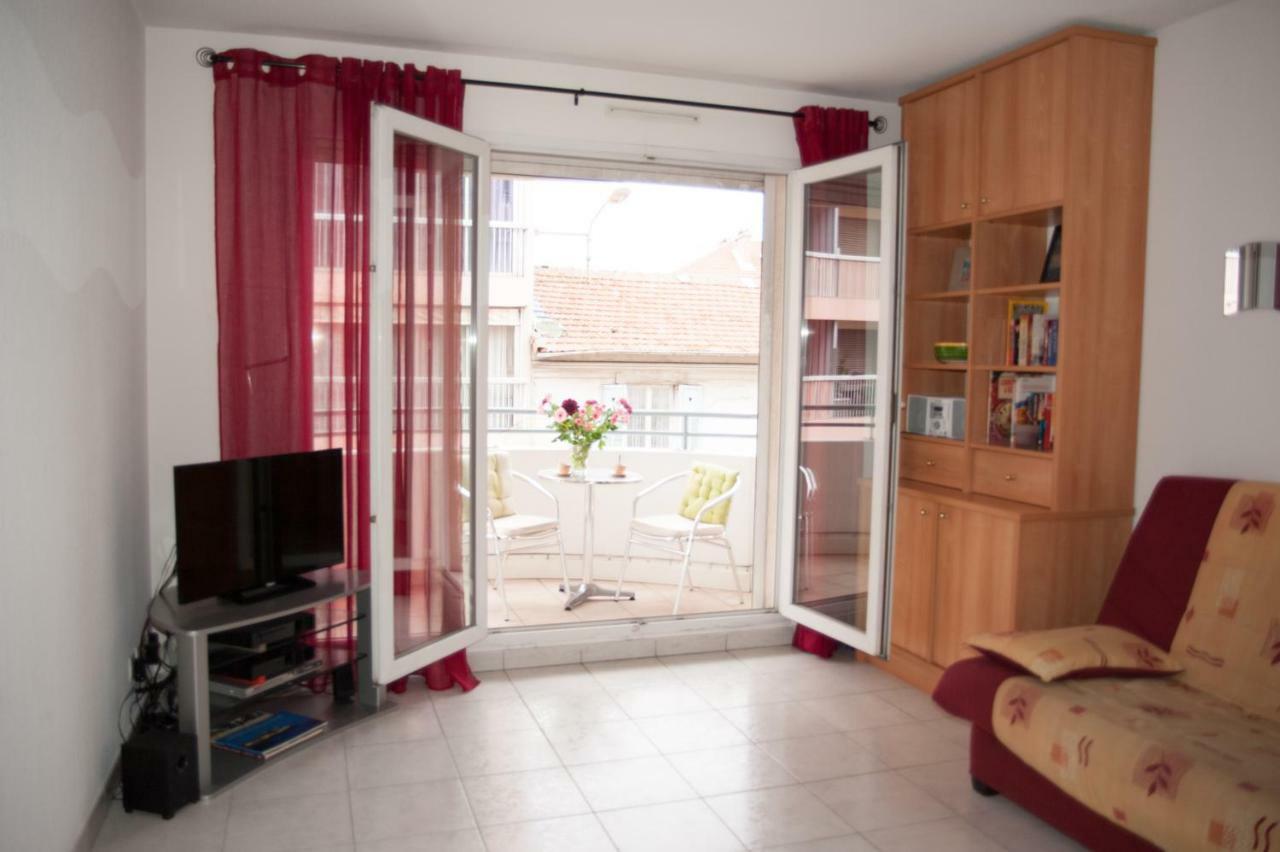 Palais Alexandra Daire Antibes Dış mekan fotoğraf